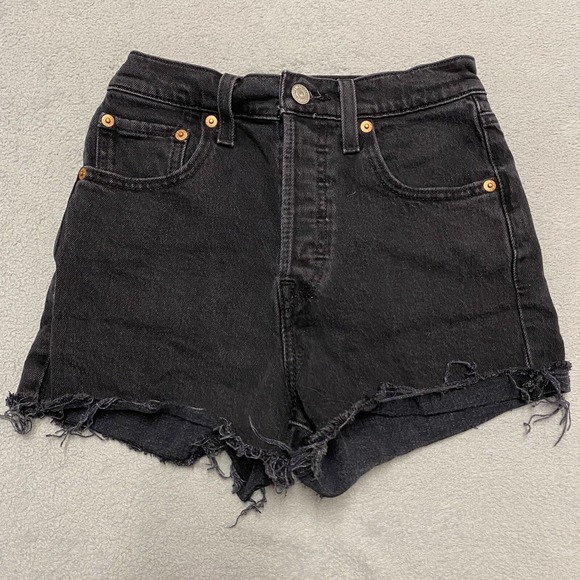 Levi's Ribcage Shorts Womens 24 Black Denim Retro Button Fly Cut Off Premium - Picture 1 of 11